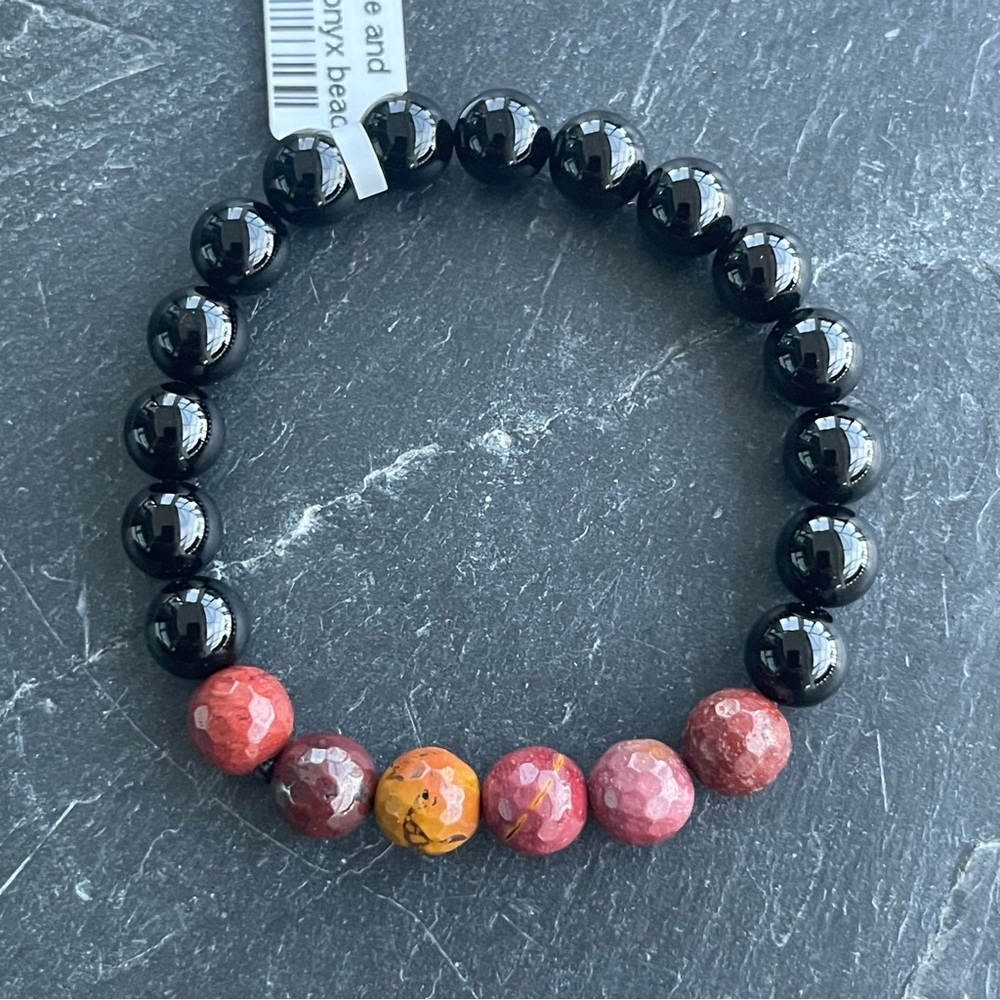 Black onyx and faceted Mookite Red Beaded Bracelet 6-6.5”